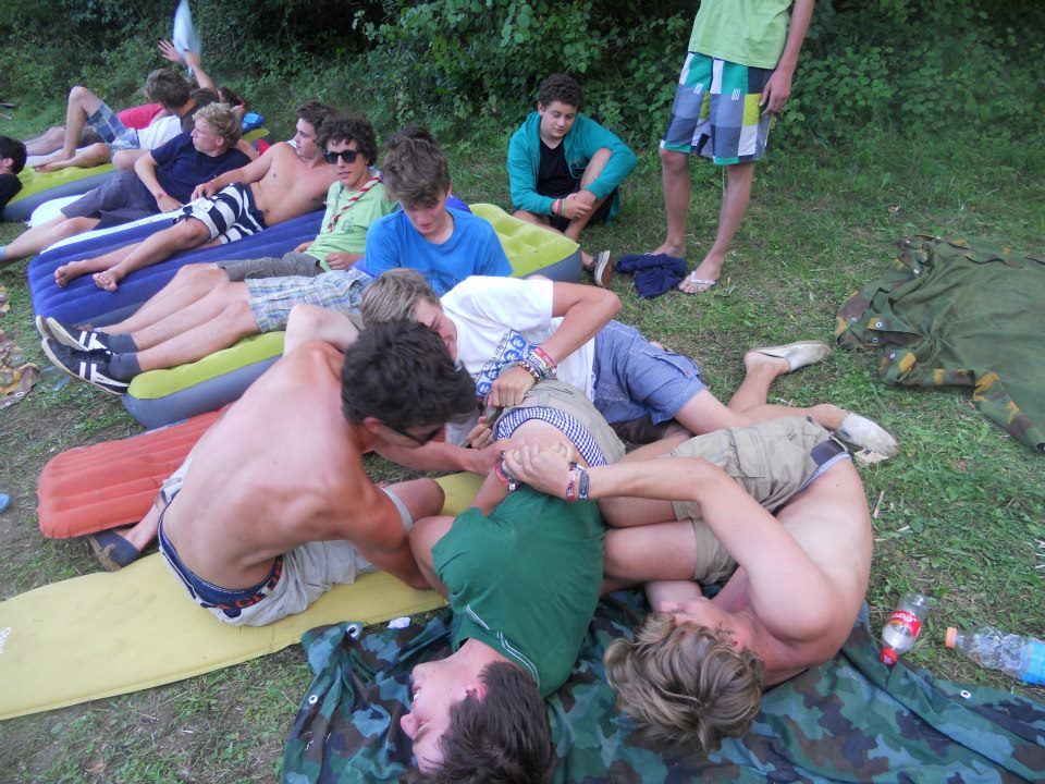 Sint-Martinus den XIIde - Internationaal Kamp Techuana 2012